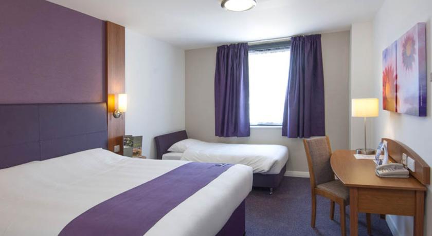 Premier Inn Basildon East Mayne Room photo